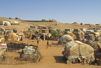 Somali campo de refugiados al oeste de Massawa.